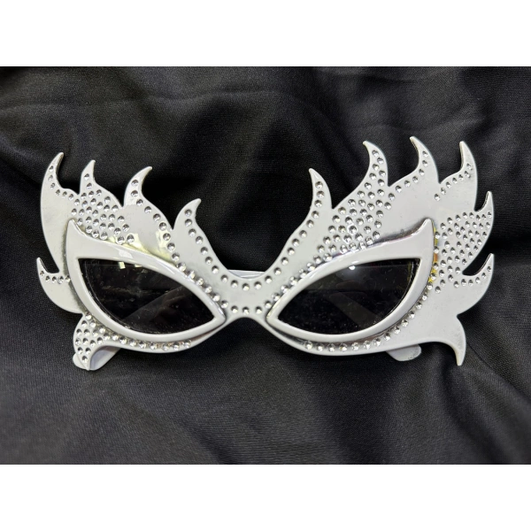 Taşlı Göz Kamaştıran Gecenin Yıldızı Beyaz Parti Alev Gözlük