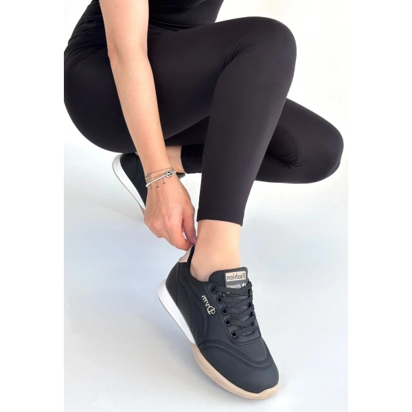 Tawen Siyah Cilt Bej Tabanlı Bağcıklı Spor Ayakkabı