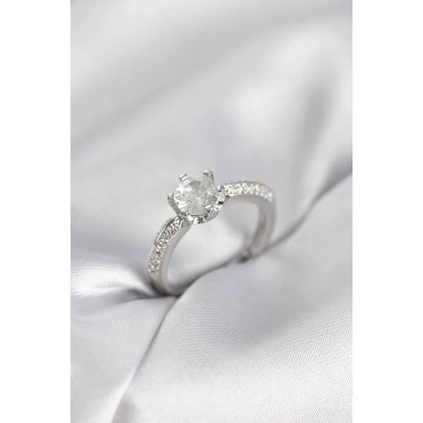 Tek Taş Model Zirkon Taşlı Gümüş Renk Kadın Yüzük