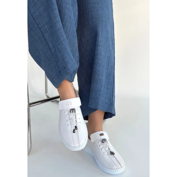 Warte Beyaz Deri Bağcıklı Spor Ayakkabı