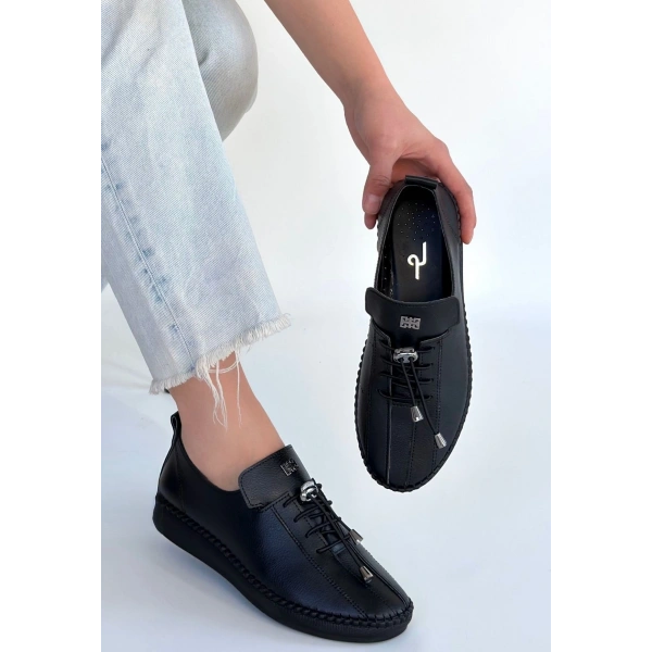 Warte Siyah Deri Bağcıklı Spor Ayakkabı