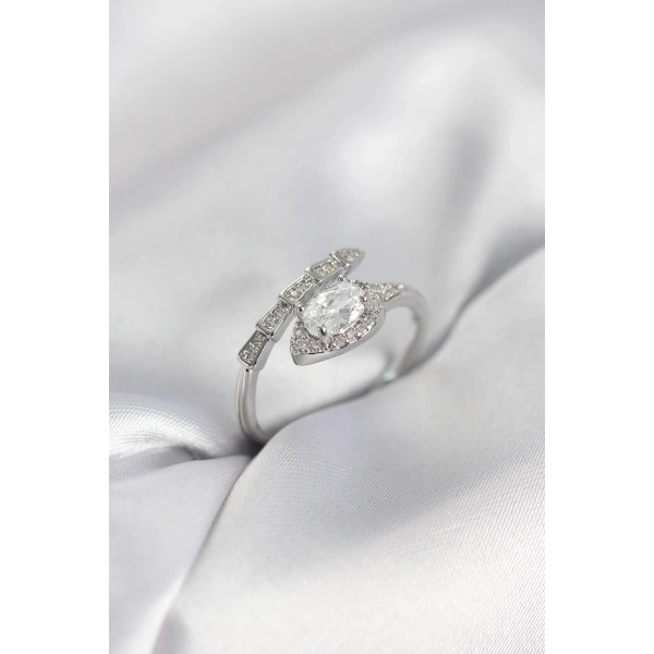 Yılan Model Gümüş Renk Zirkon Taşlı Kadın Yüzük