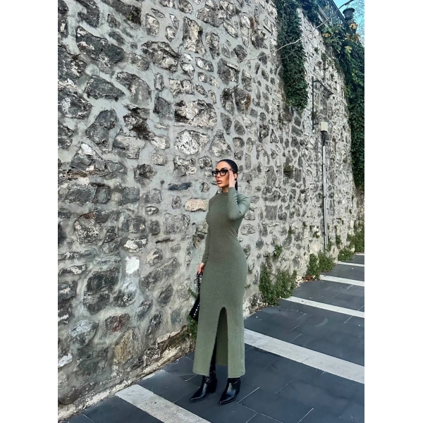 Yırtmaçlı kalın bürümcük uzun elbise Yeşil