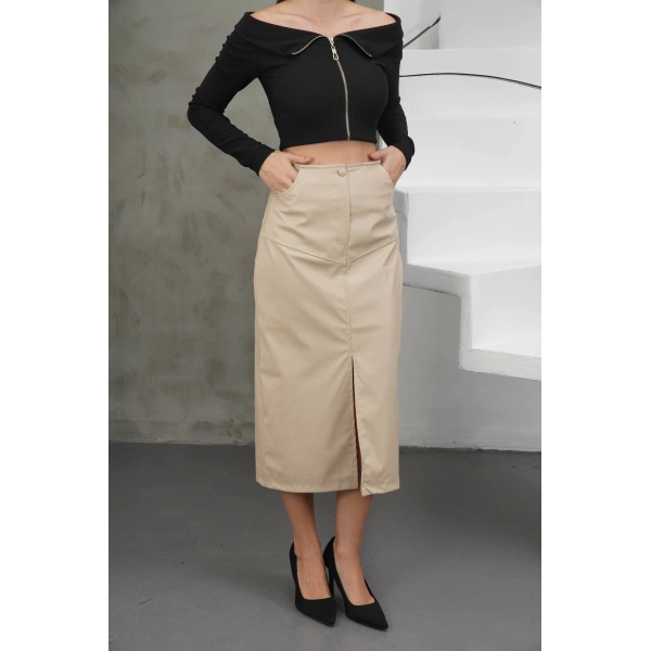 Yırtmaçlı uzun deri etek bej