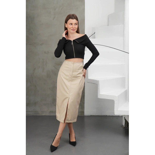 Yırtmaçlı uzun deri etek bej