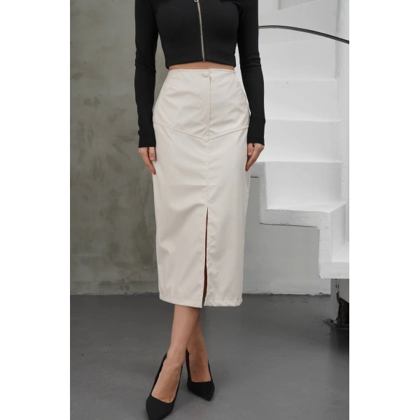 Yırtmaçlı uzun deri etek krem