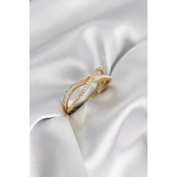 Zirkon Taşlı Sarmal Sedefli Gold Renk Kadın Yüzük