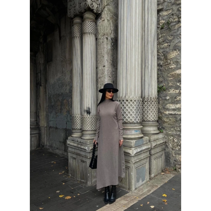 Boğazlı kalın bürümcük uzun elbise vizon