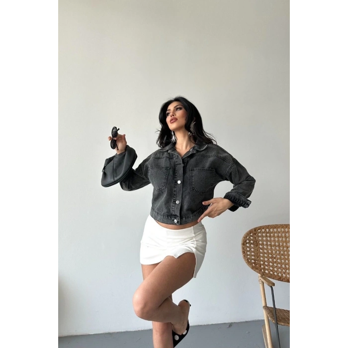 Çift cepli kol katlamalı süper taş enzim yıkama crop kot ceket füme d2000