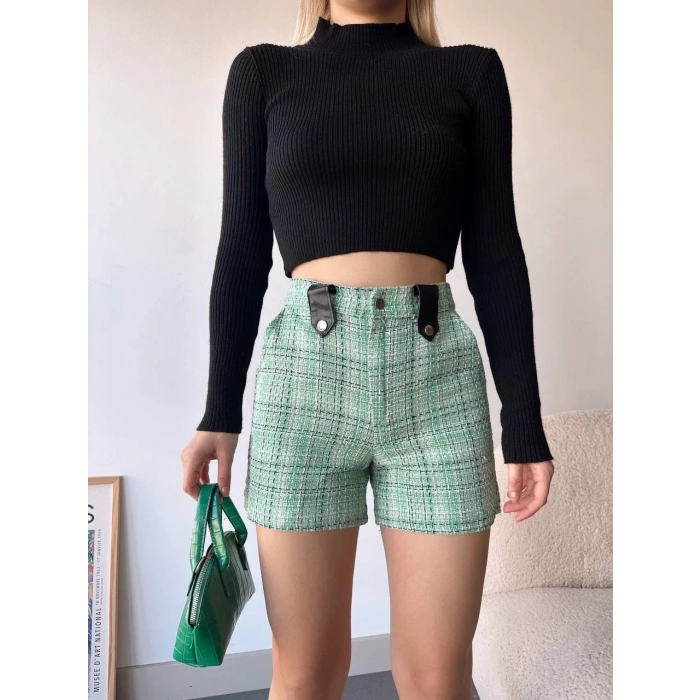 Çıtçıtlı siyah köprü tüvit şort yeşil