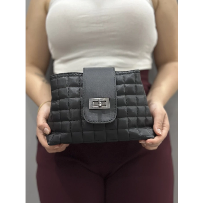 Kapaklı kapitone siyah cilt çanta