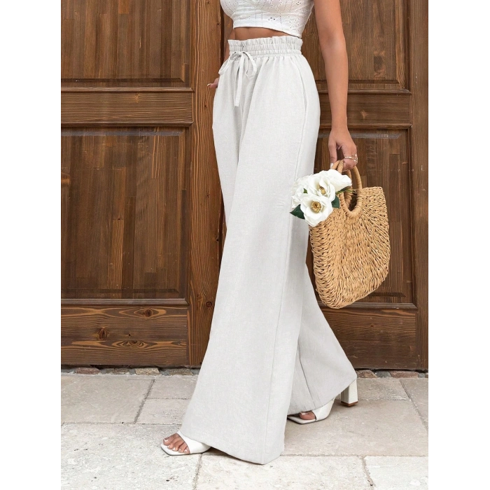 Keten bağcıklı beyaz pantolon