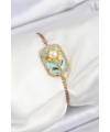 316L Çelik Zincir Turkuaz Mineli Sanatsal Portre İnci Detaylı Papatya Model Gold Renk Kadın Bileklik