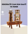 Dekoratif Ahşap Kum Saati ve Deniz Feneri Figürlü Masa Süsü – Şık ve Fonksiyonel Tasarım