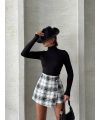 İki düğmeli şort ch kumaş etek ekoseli siyahbeyaz h26414