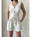 Kuşaklı şortlu tulum