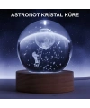 Lazer İşlemeli 3D Astronot Kristal Küre LED Işıklı Uzay Temalı Gece Lambası