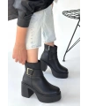 Lonji Siyah Cilt Topuklu Bot