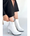 Mişha Beyaz Cilt Topuklu Bot
