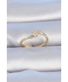 Pirinç Gold Renk Beyaz Çiçek Model Zirkon Taş Detay Kadın Yüzük