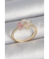 Pirinç Gold Renk Beyaz Mineli Pembe Zirkon Taşlı Çiçek Model Kadın Yüzük