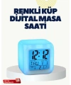 Termometre ve Takvim Özellikli 7 Renk Değiştiren Küp Alarm Saati