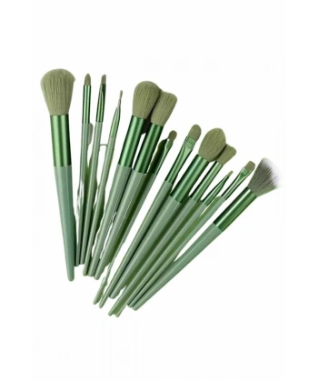 13 PARÇA MAKYAJ SETİ