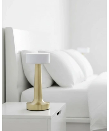 3 Renk Ayarlı LED Masa Lambası Dimmerli Modern Tasarım