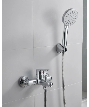 4 Kademeli Krem Duş Seti El Duşu Başlığı Spiral Hortum ve Duvar Askısı