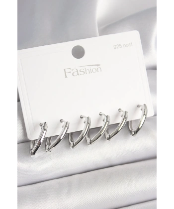 925 Ayar Gümüş Çivi Pirinç Gümüş Renk Üçgen Model Kadın Küpe Seti