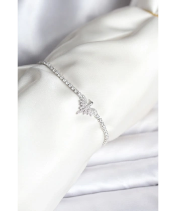 Anka Kuşu Model Zirkon Taşlı Gümüş Renk Pirinç Su Yolu Kadın Bileklik