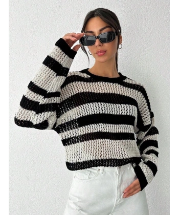 Çizgili bisiklet yaka triko kazak beyazsiyah