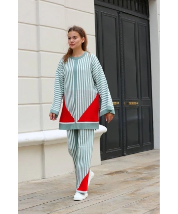 Çizgili bisiklet yaka triko takım Mint