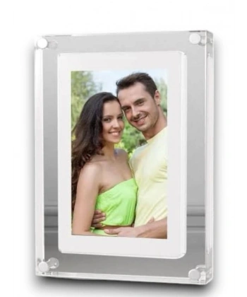 DİJİTAL FOTOĞRAF ÇERÇEVESİ