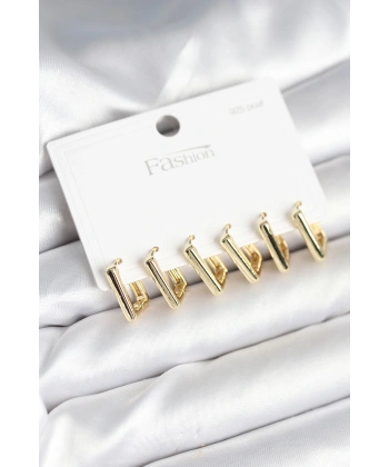 Gold Renk Kare Model Pirinç 925 Ayar Gümüş Çivili Kadın Küpe Seti