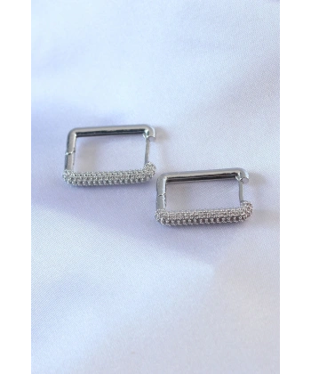 Gümüş Renk Kare Model Zirkon Taşlı Pirinç Kadın Küpe