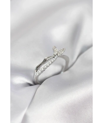 Gümüş Renk Kuyruklu Kelebek Model İncili Kadın Yüzük