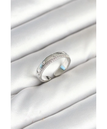 Gümüş Renk Şerit Zirkon Taşlı Kadın Yüzük