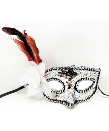 Gümüş Renk Yandan Tüylü Güllü Gümüş Taşlı Pullu Maske 20x22 cm