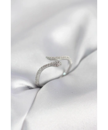 Gümüş Renk Yılan Model Zirkon Taşlı Kadın Yüzük