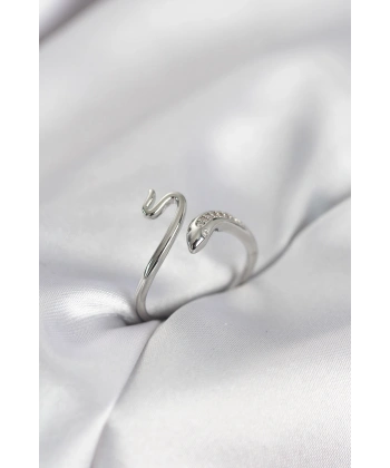 Gümüş Renk Yılan Model Zirkon Taşlı Kadın Yüzük