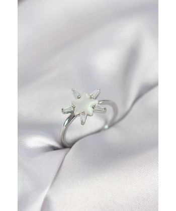 Gümüş Renk Yıldız Model Sedefli Zirkon Taşlı Kadın Yüzük