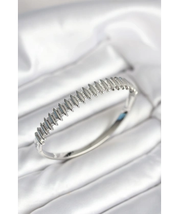 Gümüş Renk Zirkon Taşlı Pirinç Kadın Kelepçe