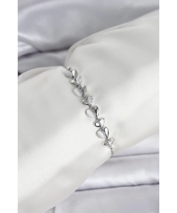 Gümüş Renk Zirkon Taşlı Sıralı Damla Model Asansörlü Kadın Bileklik