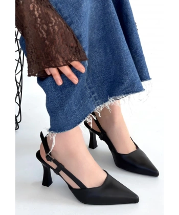 Hoost Siyah Cilt Topuklu Ayakkabı