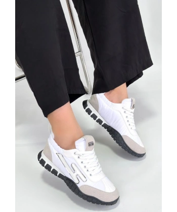 Huer Beyaz Nubuk Bağcıklı Spor Ayakkabı