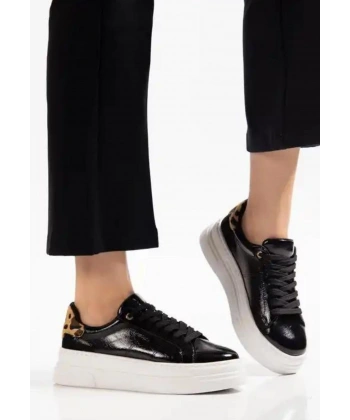 Jetan Siyah Rugan Bağcıklı Spor Ayakkabı