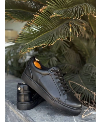 KB-BX1  Kuback Siyah Cilt Yüksek Siyah Taban Günlük Erkek Ayakkabı