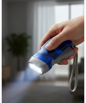 Kendiliğinden Şarjlı El Feneri Pilsiz Manuel Şarjlı Güçlü Işık