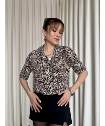 Leopar desenli crop gömlek